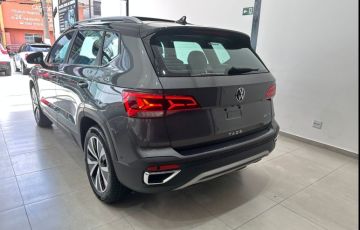 Volkswagen Taos 1.4 250 TSi Highline - Foto #7