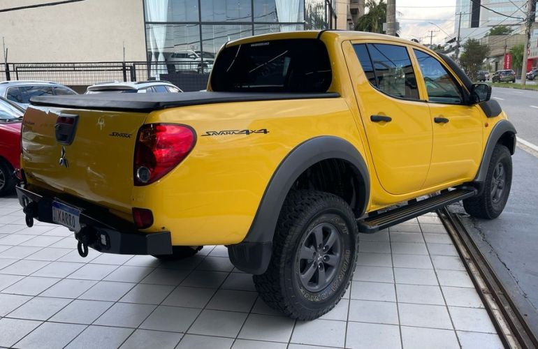 Mitsubishi L200 Triton 2.4 16V Turbo Sport Hpe CD 4x4 - Foto #4