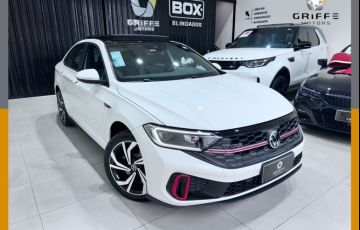 Volkswagen Jetta 2.0 350 TSI GLI DSG