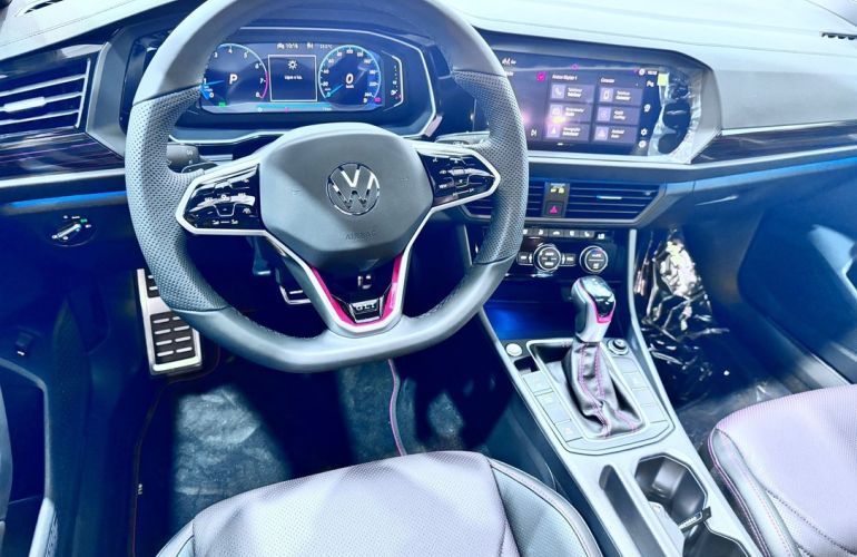 Volkswagen Jetta 2.0 350 TSI GLI DSG - Foto #9