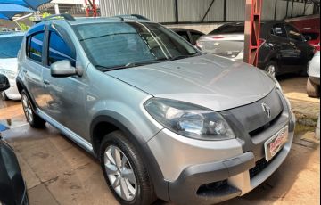 Renault Sandero Stepway 1.6 16V (Flex) - Foto #3