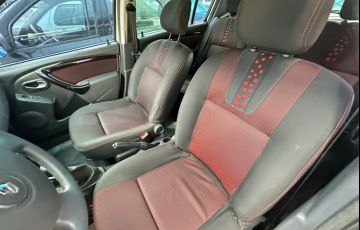 Renault Sandero Stepway 1.6 16V (Flex) - Foto #9