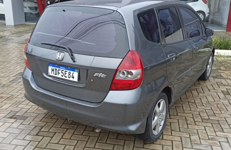 Honda Fit LXL 1.4 (aut) - Foto #4