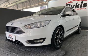 Ford Focus Hatch Titanium 2.0 16V (Aut) - Foto #3