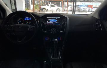 Ford Focus Hatch Titanium 2.0 16V (Aut) - Foto #9