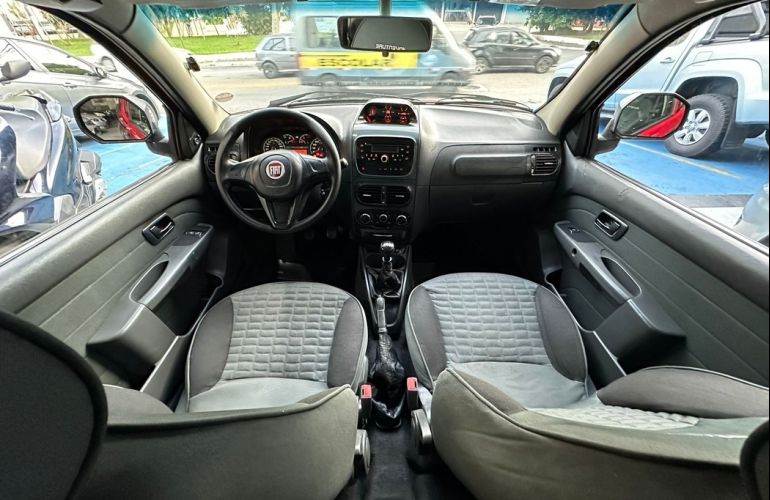 Fiat Strada 1.8 MPi Adventure CE 16v - Foto #8