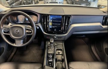 Volvo XC60 2.0 T5 Momentum AWD - Foto #6