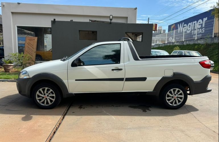 Fiat Strada 1.4 MPi Working CS 8v - Foto #5