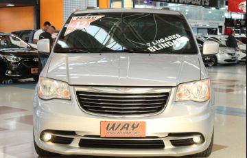 Chrysler Town & Country 3.6 Touring V6 24v - Foto #10