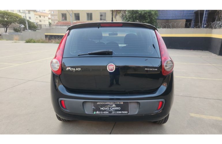 Fiat Palio 1.0 MPi Attractive 8V Flex 4p Manual - Foto #5