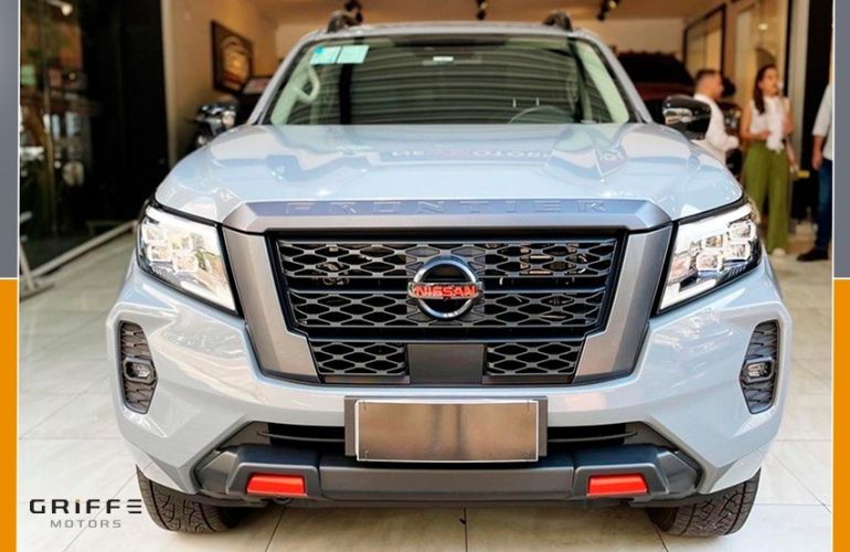 Nissan Frontier 2.3 16V Turbo Pro4x CD 4x4 - Foto #2
