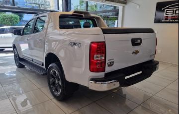 Chevrolet S10 2.8 16V Turbo High Country CD 4x4 - Foto #4