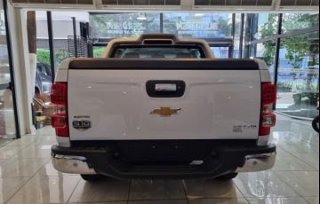 Chevrolet S10 2.8 16V Turbo High Country CD 4x4 - Foto #5