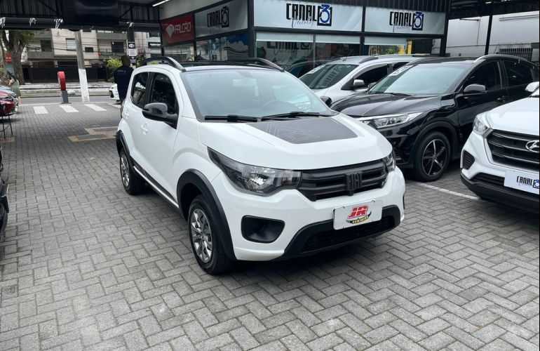 Fiat Mobi 1.0 Evo Trekking - Foto #4