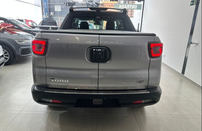 Fiat Toro 1.3 Turbo 270 Freedom At6 - Foto #7