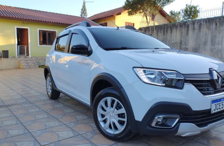 Renault Sandero Stepway 1.0 Zen - Foto #1
