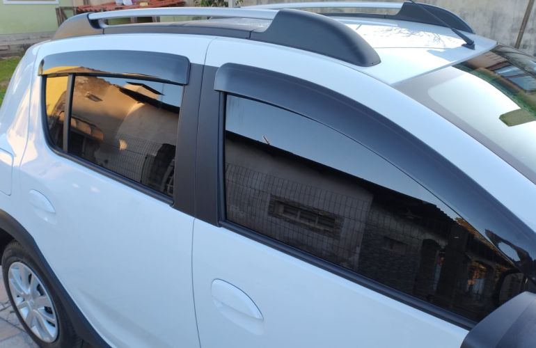 Renault Sandero Stepway 1.0 Zen - Foto #5