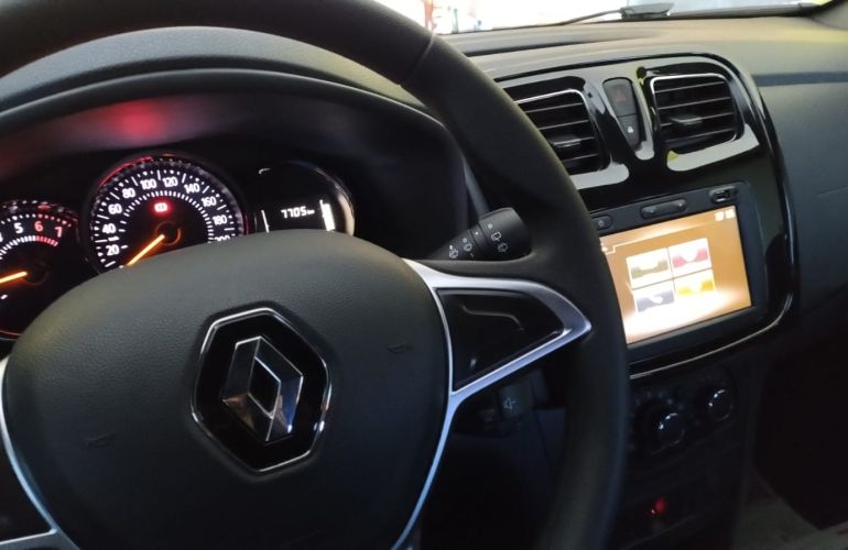 Renault Sandero Stepway 1.0 Zen - Foto #6
