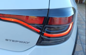 Renault Sandero Stepway 1.0 Zen - Foto #8