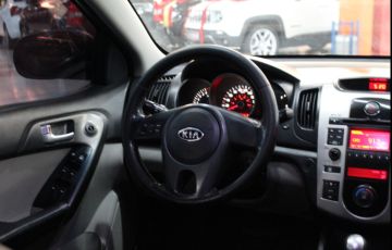 Kia Cerato 1.6 Ex2 Sedan 16v - Foto #10