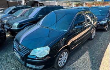 Volkswagen Polo Sedan Comfortline 1.6 8V