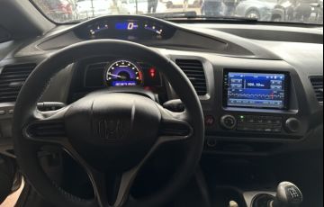 Honda Civic LXS 1.8 i-VTEC (Flex) - Foto #3