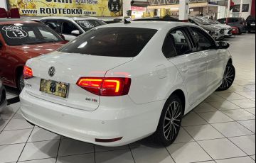 Volkswagen Jetta 2.0 TSi Highline 211cv - Foto #3
