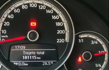 Volkswagen Up! 1.0 12v TSI E-Flex Cross Up! - Foto #2