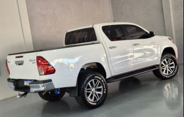 Toyota Hilux 2.7 CD SRV (Aut) - Foto #4
