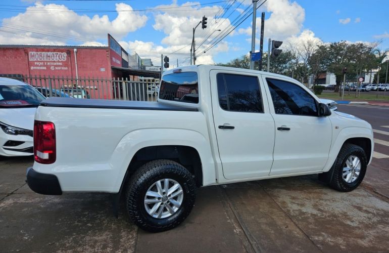 Volkswagen Amarok 2.0 S 4x4 TDi (Cab Dupla) - Foto #6