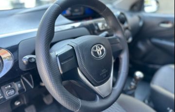 Toyota Etios 1.3 X 16V Flex 4p Manual - Foto #9