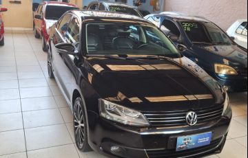 Volkswagen Jetta 2.0 TSI Highline DSG