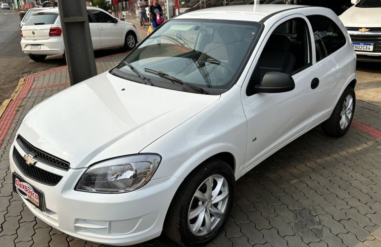 Chevrolet Celta LS 1.0 (Flex) 2p - Foto #1