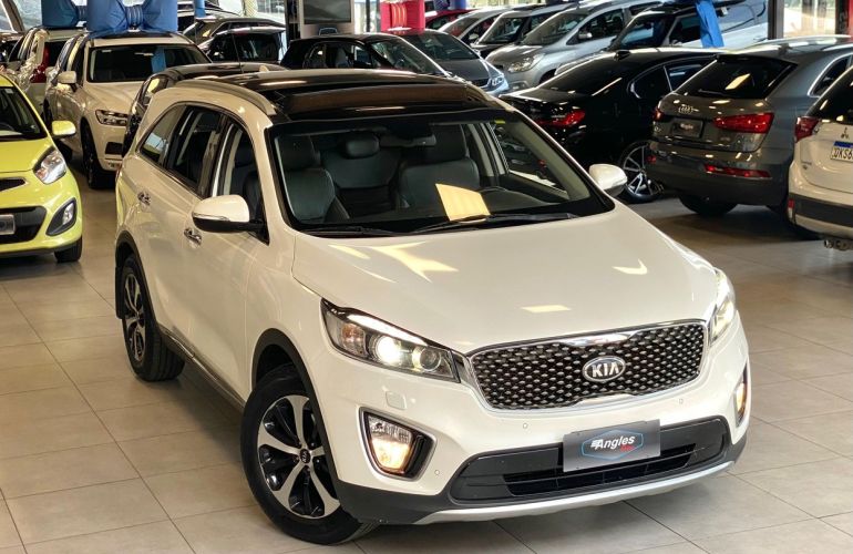 Kia Sorento 3.3 V6 EX 7l - Foto #4