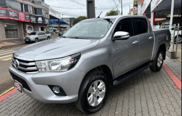 Toyota Hilux 2.8 TDI CD SRV 4x4 (Aut)