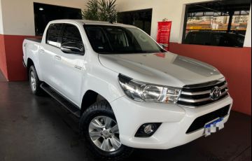 Toyota Hilux 2.8 Srv 4x4 CD 16v