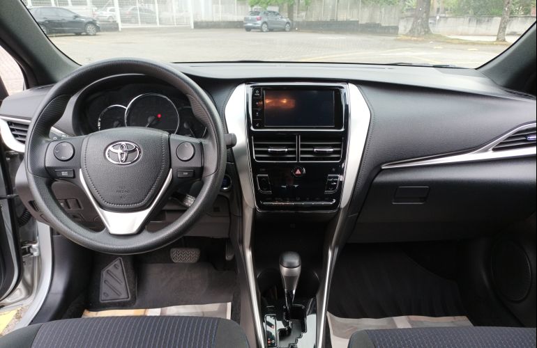 Toyota Yaris 1.3 XL Plus Tech CVT (Flex) - Foto #5