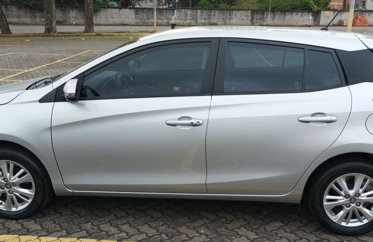 Toyota Yaris 1.3 XL Plus Tech CVT (Flex) - Foto #8
