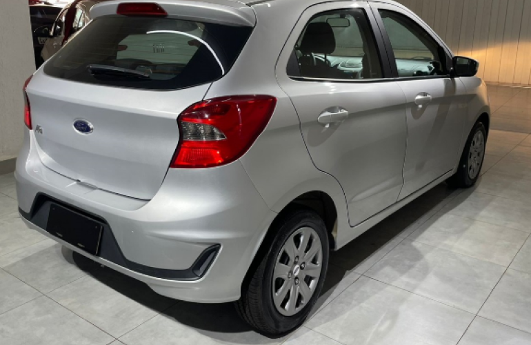 Ford Ka 1.0 S (Flex) - Foto #2