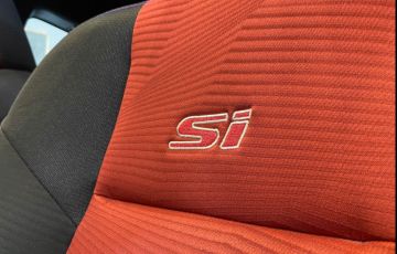 Honda Civic 2.4 Si 16v - Foto #10
