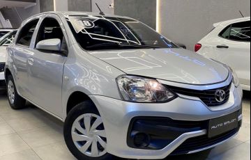 Toyota Etios 1.5 Platinum Sedan 16v