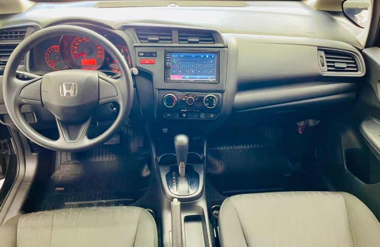 Honda Fit 1.5 LX 16v - Foto #4