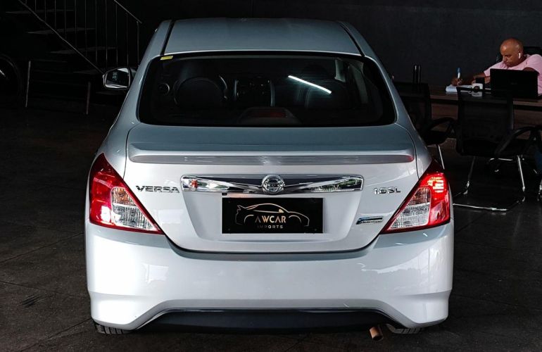 Nissan Versa 16sl Cvt - Foto #4