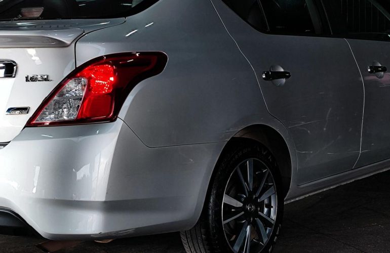 Nissan Versa 16sl Cvt - Foto #7