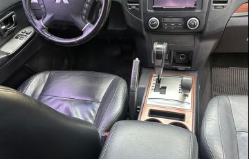 Mitsubishi Pajero Full HPE 3.8 3p - Foto #4