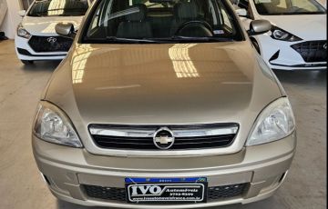 Chevrolet Corsa 1.0 MPFi Maxx Sedan 8v