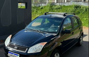 Ford Fiesta 1.6 MPi Hatch 8v - Foto #2