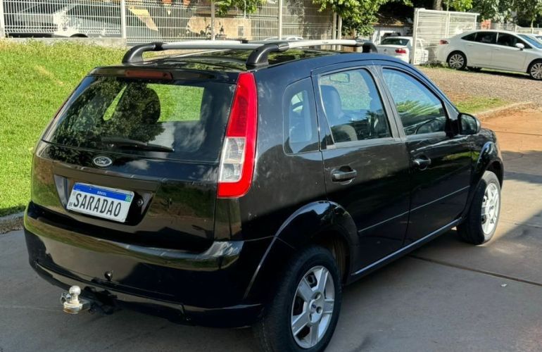 Ford Fiesta 1.6 MPi Hatch 8v - Foto #7