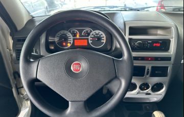Fiat Siena 1.4 8V (Tetrafuel) - Foto #5