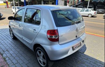 Volkswagen Fox 1.6 8V (Flex) - Foto #6
